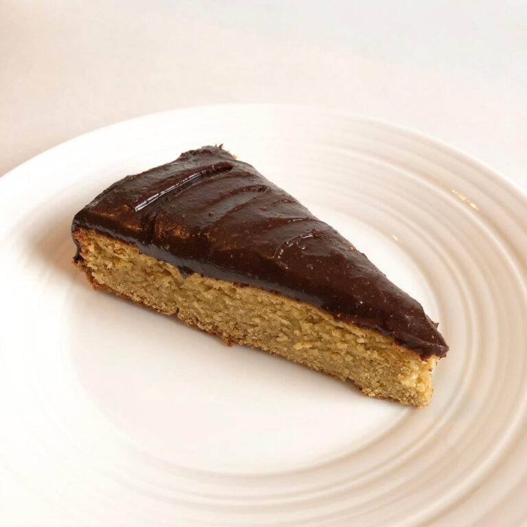 How to Make Almond Butter Frosting A Sweet Alternative