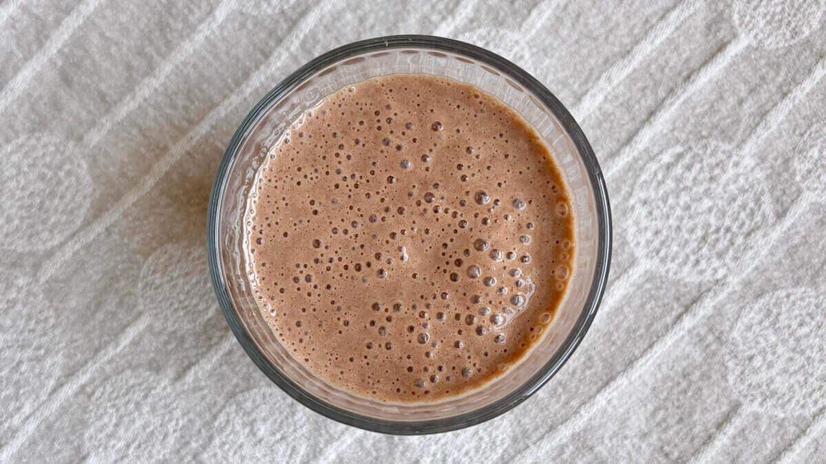 A flax smoothie in a glass.